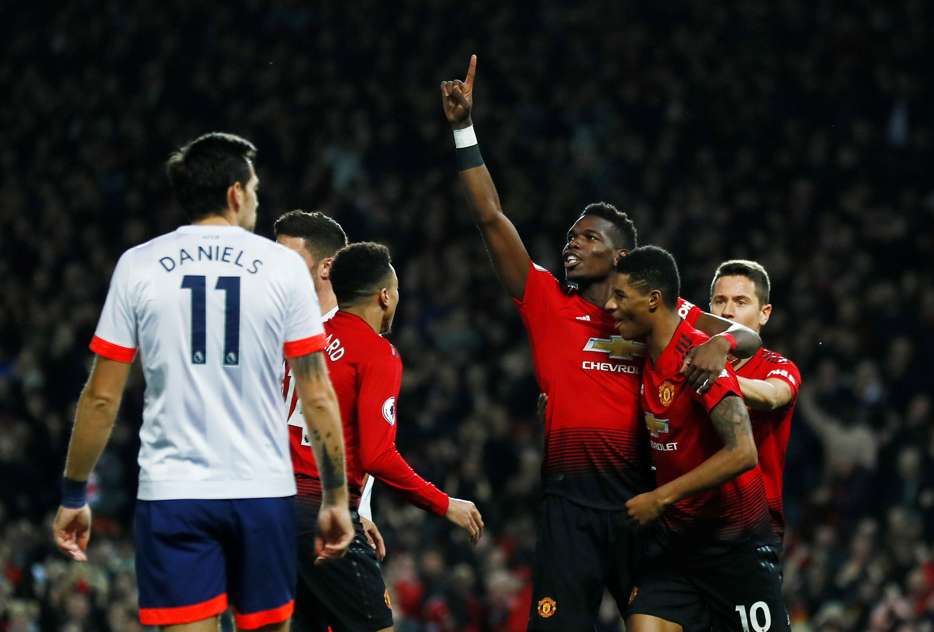 员退役或离 员退役或离