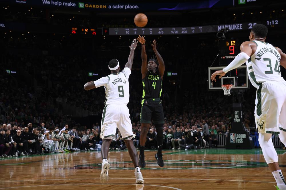 他在场上的 他在场上的