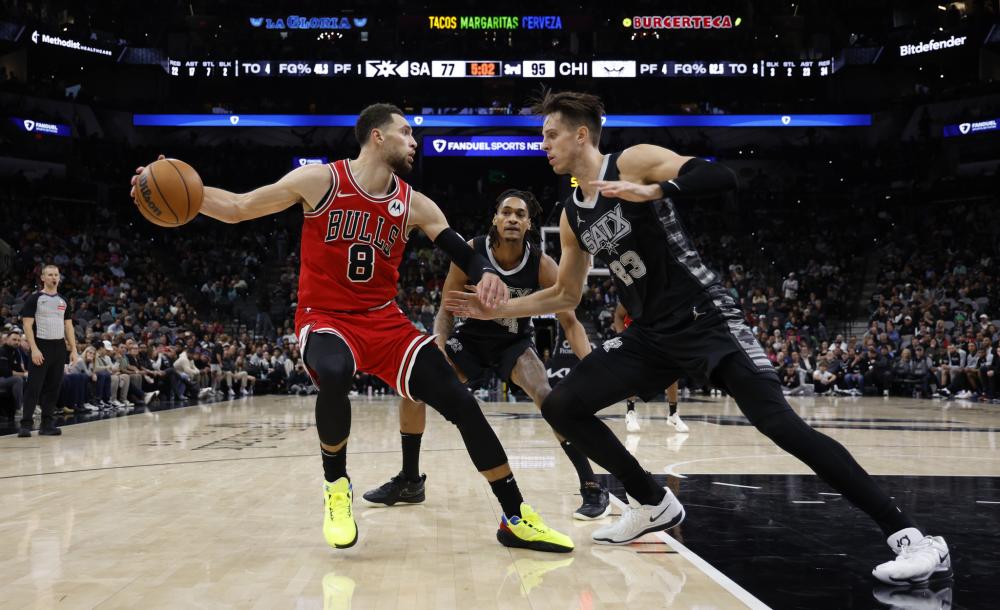 张的对抗中 张的对抗中