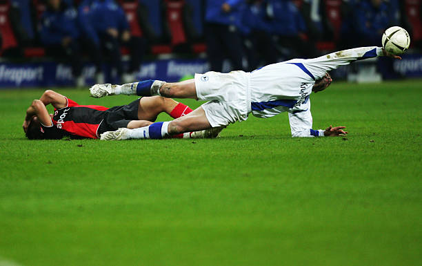 签下麦卡蒂 签下麦卡蒂