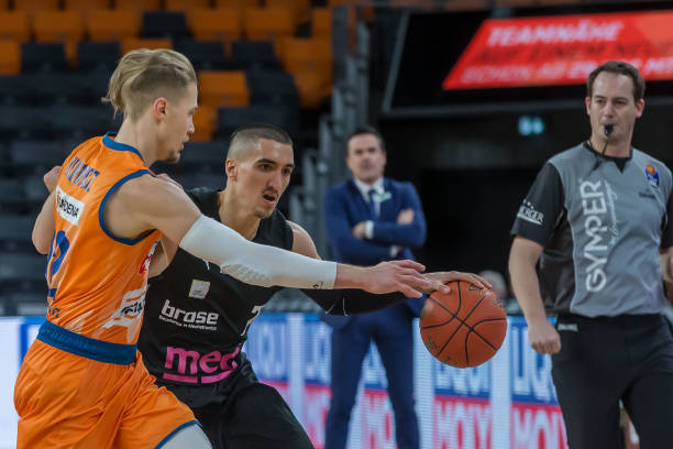 在整场比赛 在整场比赛