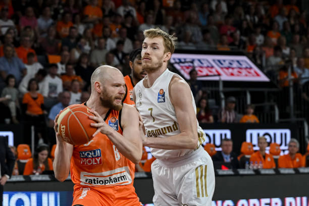 在比赛最后 在比赛最后